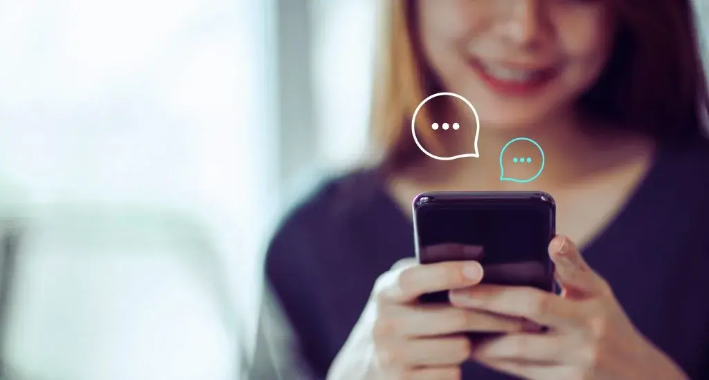 Develop a live chat option
